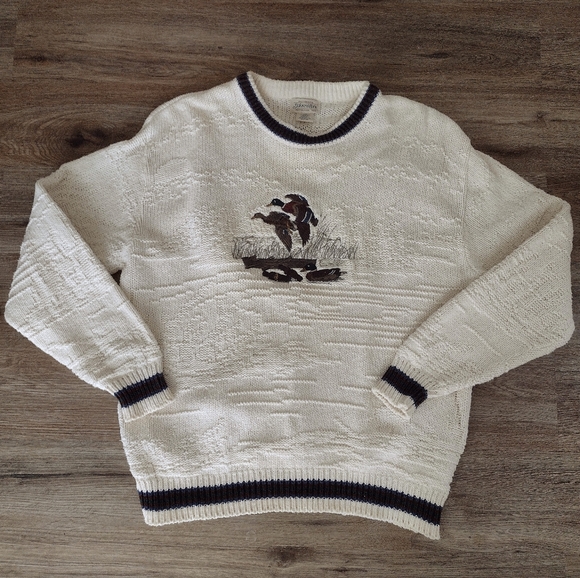 St. John's Bay Other - Cotton Embroidered Duck flying ST John's Bay Vintage sweater in EUC!! Large L